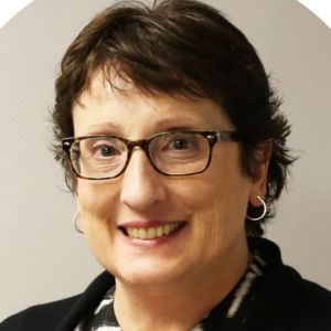 Meet your Posher, Alejandra